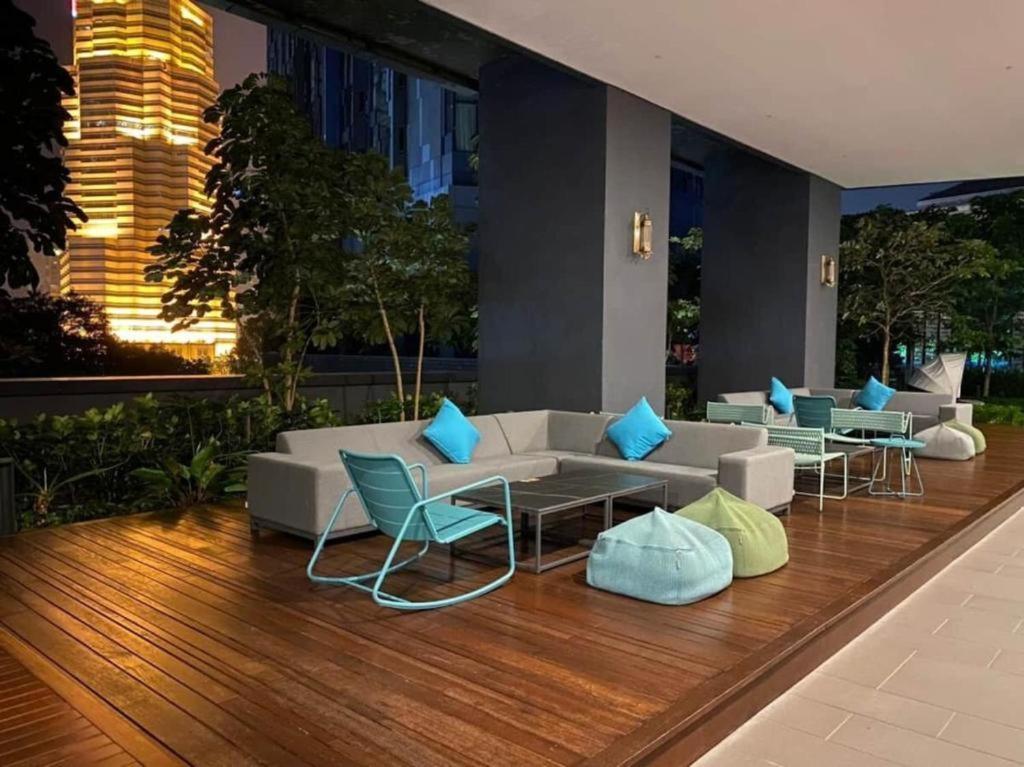 Star Holiday Sky Pool Klcc Куала-Лумпур Екстер'єр фото