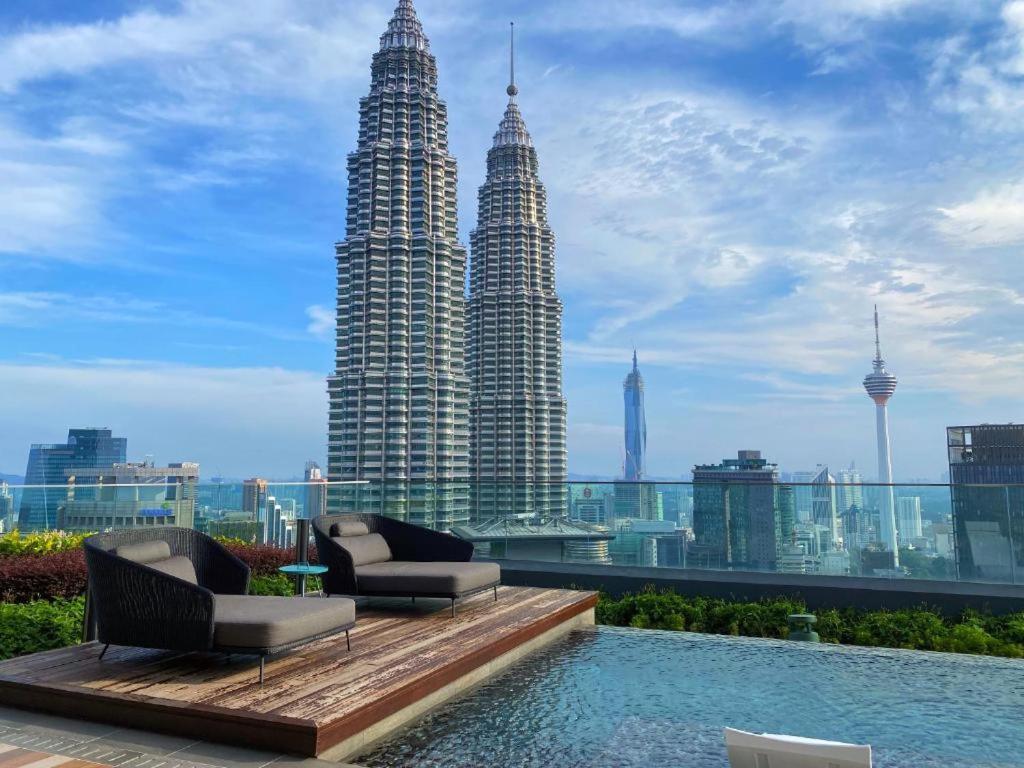 Star Holiday Sky Pool Klcc Куала-Лумпур Екстер'єр фото